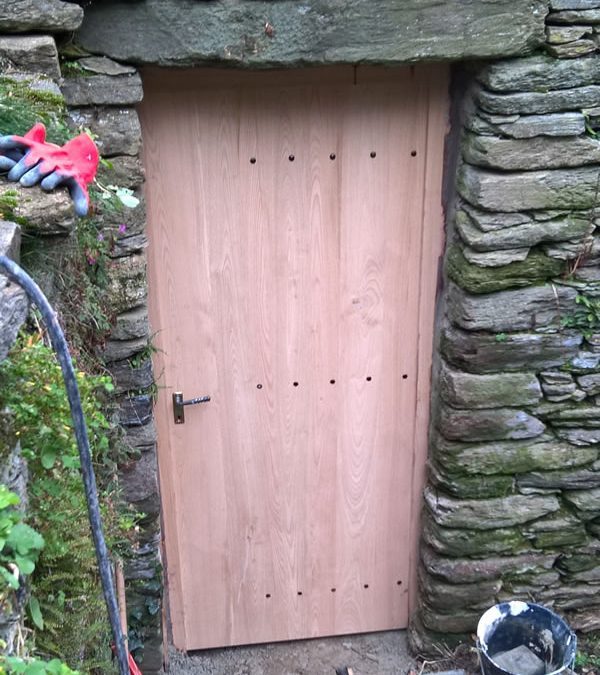 Porte en Châtaignier des Cévennes